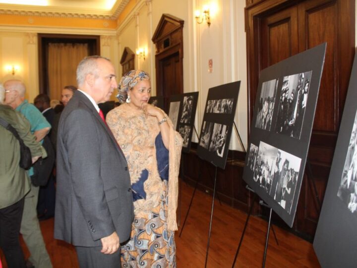 Dedican exposición fotográfica en Nueva York al centenario de Fidel Castro