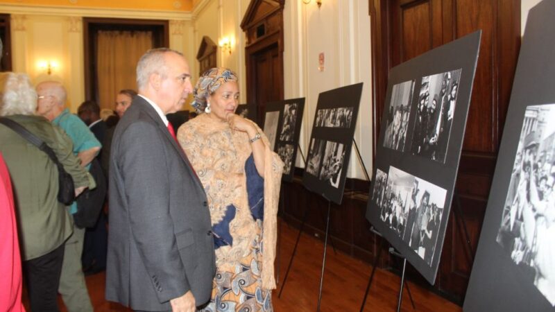 Dedican exposición fotográfica en Nueva York al centenario de Fidel Castro