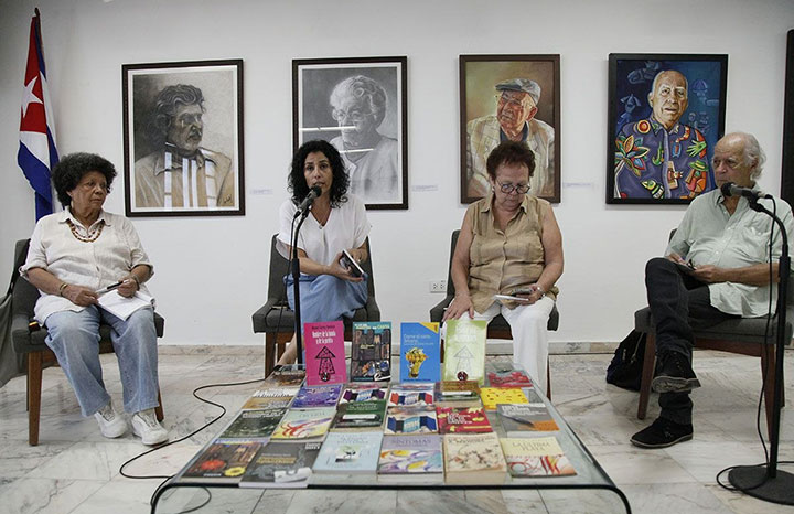 Reconocen importancia de los Premios Uneac en la literatura cubana