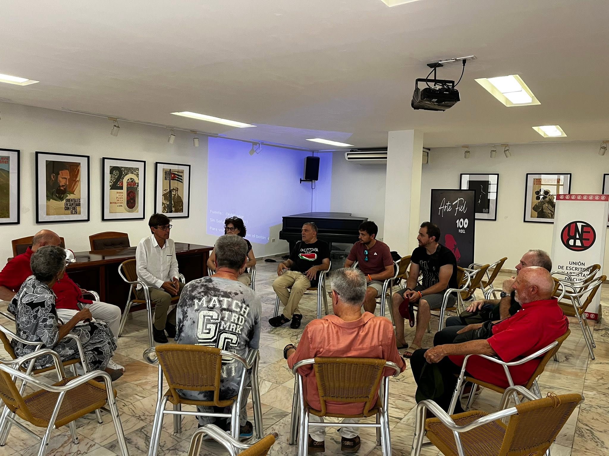Visita la Uneac delegación del Partido Comunista de los Pueblos de España