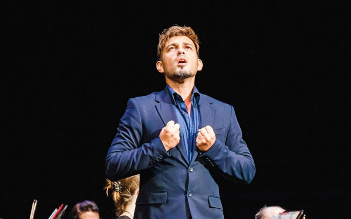 Destacado tenor de la Ópera de Atenas actuará en Cuba