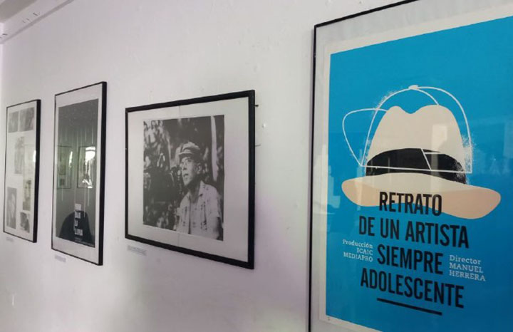 Carteles y fotografías homenajean obra del cineasta cubano Julio García Espinosa