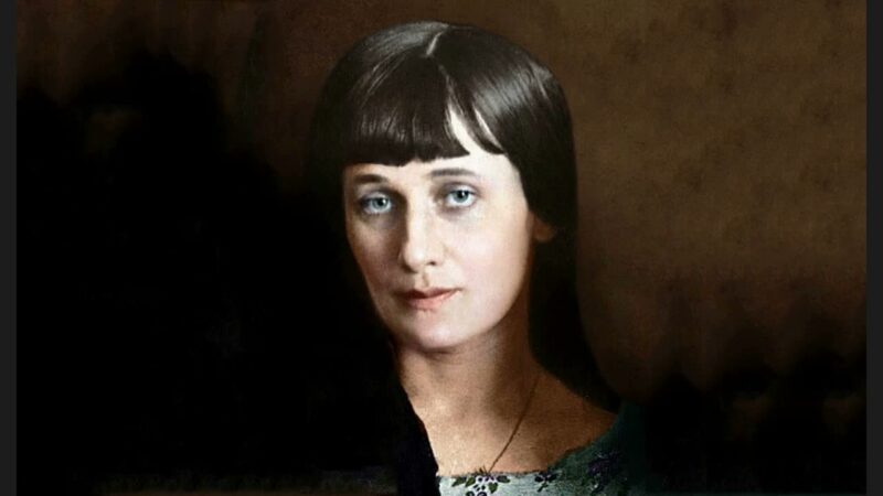 La poesía toda, Anna Ajmátova