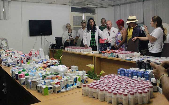Recibe Pediátrico Juan Manuel Márquez donación de medicamentos y material quirúrgico