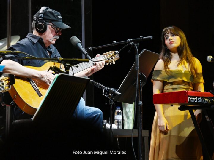 Exitoso concierto en Barcelona del cantautor cubano Silvio Rodríguez