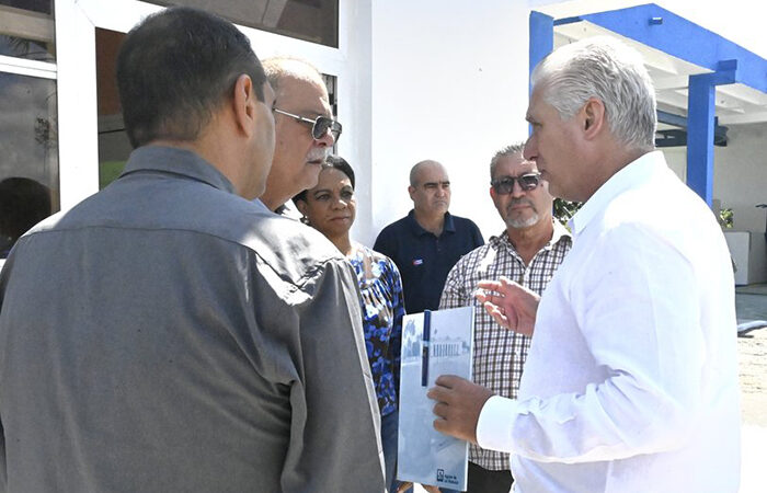 Revisó Díaz-Canel programa de abasto de agua en La Habana