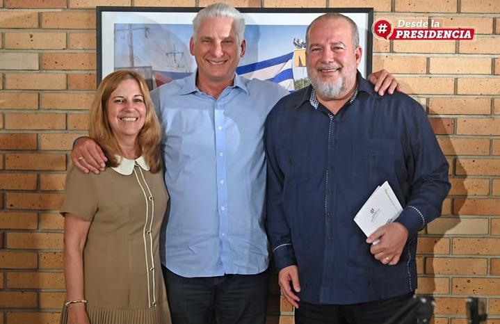 Retoma Díaz-Canel pódcast Desde la Presidencia