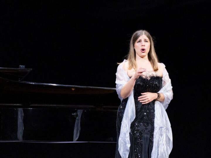 Gana artista cubana Dayana Lorente premio de canto de ópera en Italia