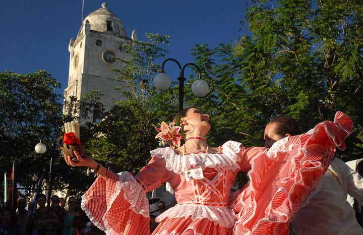 Inicia en Holguín la 32 Fiesta de la Cultura Iberoamericana