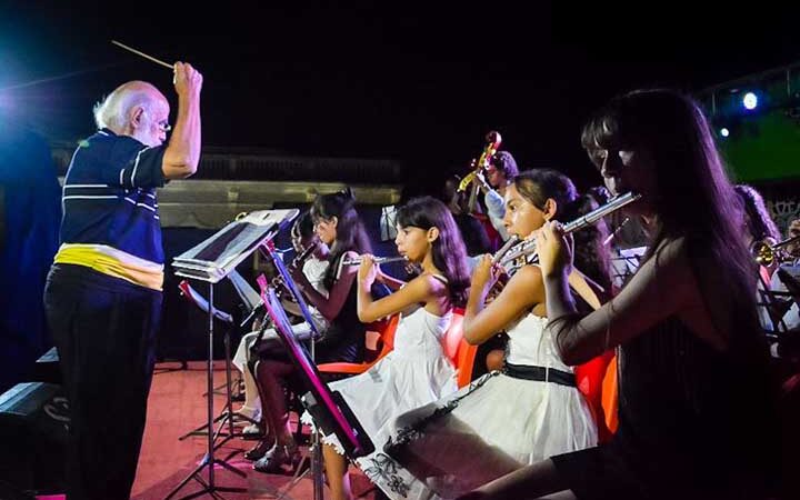 Fiesta Iberoamericana abre espacio a jóvenes artistas holguineros