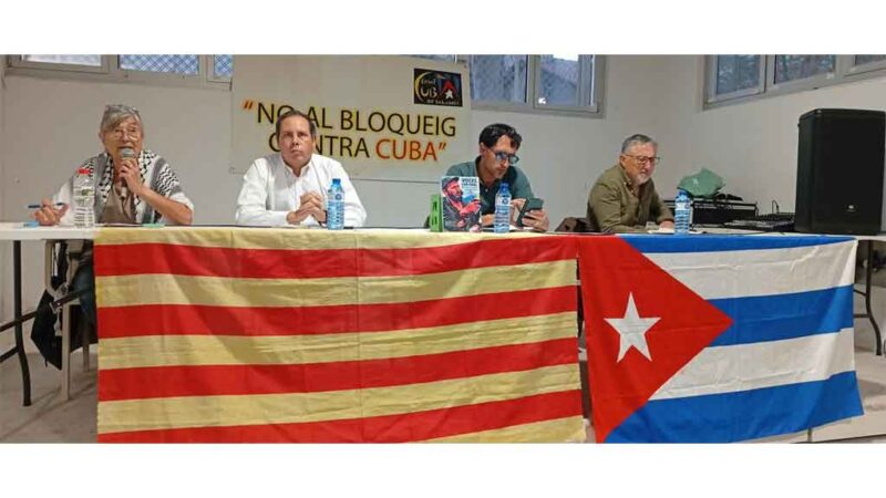Presentan libro Voces con Fidel en Sabadell, Cataluña