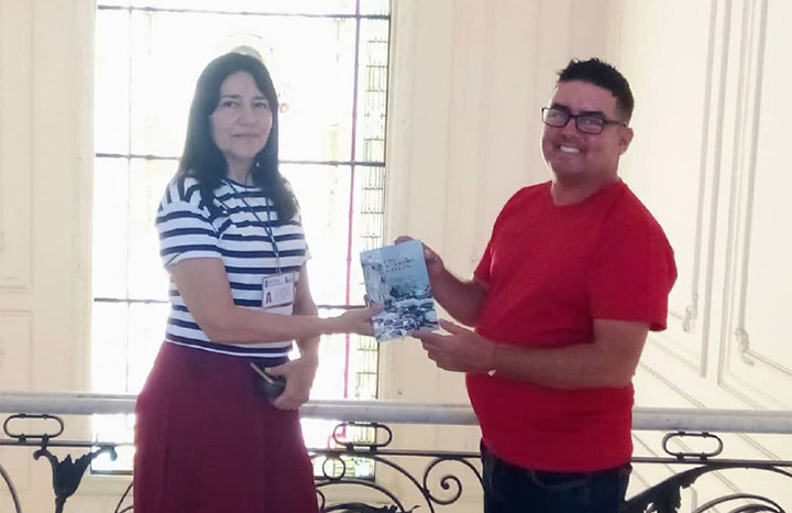 Presentan en Santa Clara libros sobre tradiciones y parrandas